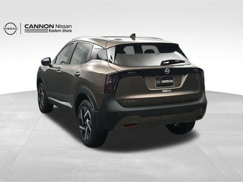 New 2026 Nissan Kicks SV w/ SV Premium Package FWD image 4
