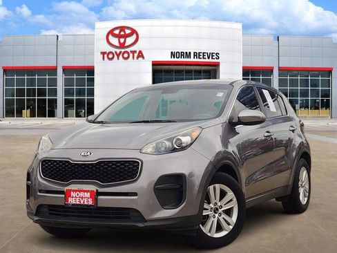 Used 2017 Kia Sportage LX FWD image 1