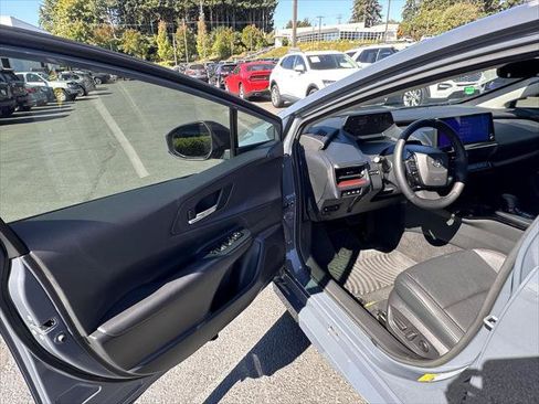 Certified 2024 Toyota Prius Prime FWD image 19