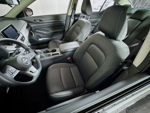 New 2026 Nissan Altima 2.5 SV FWD image 16