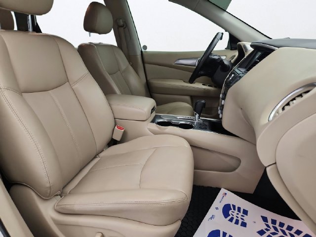 Used 2019 Nissan Pathfinder SL FWD image 28
