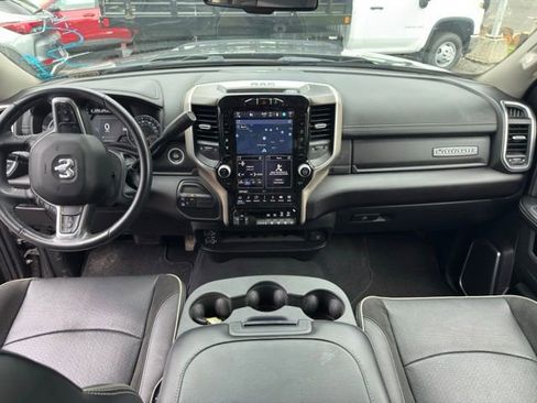 Used 2024 RAM 2500 Laramie image 10