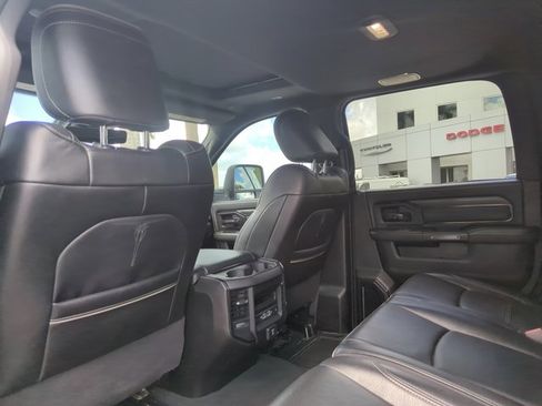 Used 2024 RAM 3500 Limited image 15