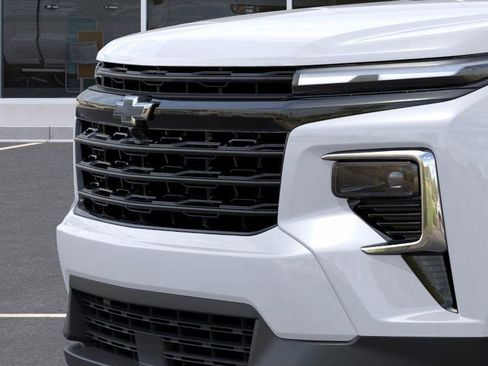 New 2026 Chevrolet Traverse LT w/ Midnight/Sport Edition image 13