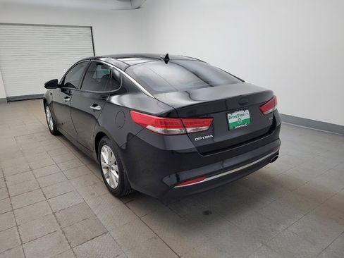 Used 2018 Kia Optima EX image 5