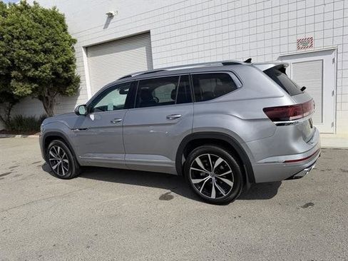 New 2026 Volkswagen Atlas SEL Premium R-Line image 3