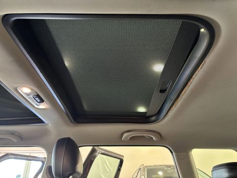 Used 2017 MINI Cooper Clubman S image 19