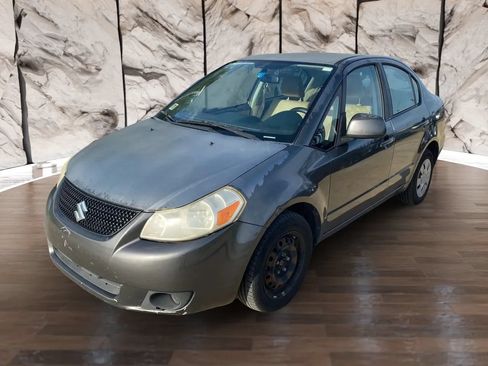 Used 2010 Suzuki SX4 LE FWD image 1