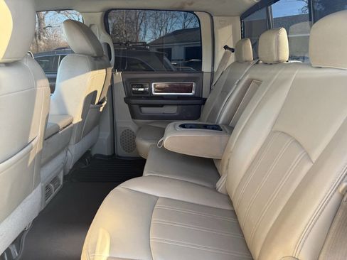 Used 2010 Dodge Ram 1500 Truck Laramie image 14