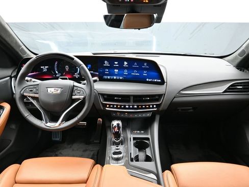Used 2025 Cadillac CT5 V w/ Platinum Package AWD/4WD image 19