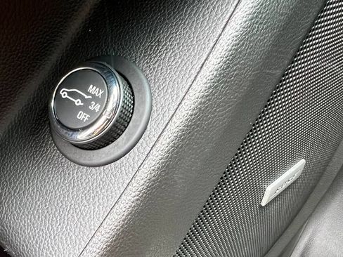 Used 2023 Chevrolet Traverse Premier w/ LPO, Floor Liner Package FWD image 19