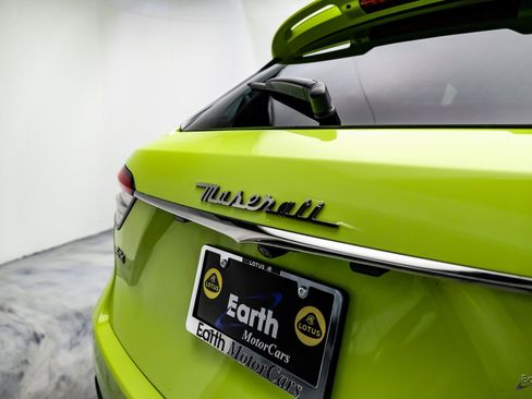 Used 2021 Maserati Levante S GranSport image 31