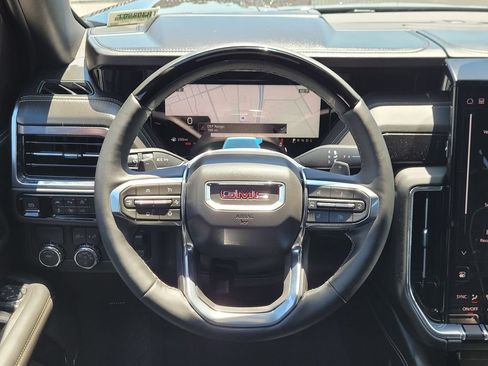 New 2026 GMC Yukon XL Elevation w/ Elevation Premium Package RWD image 11