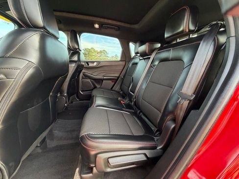 Certified 2023 Ford Escape ST-Line w/ Tech Pack #1 image 36