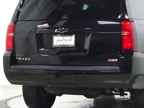Used 2018 Chevrolet Tahoe LT w/ Luxury Package AWD/4WD image 11