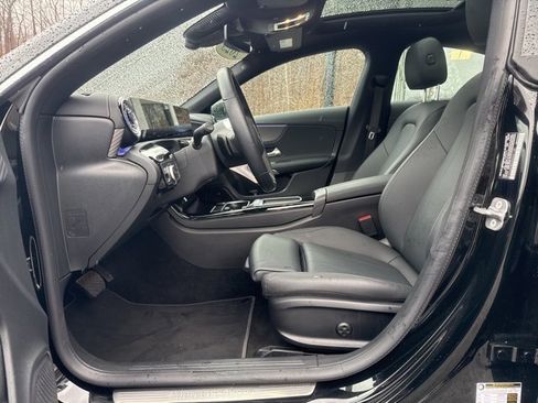 Certified 2025 Mercedes-Benz CLA 250 4MATIC image 18