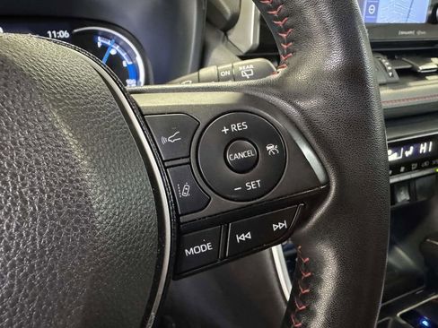 Used 2022 Toyota RAV4 XSE w/ Weather Package image 27