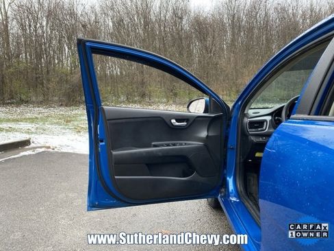 Used 2022 Kia Rio S image 11