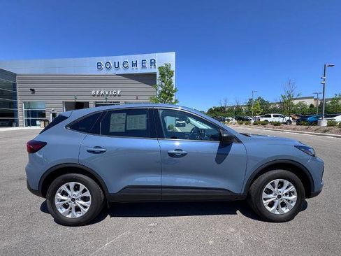 Certified 2025 Ford Escape Active w/ Tech Pack #1 AWD/4WD image 4