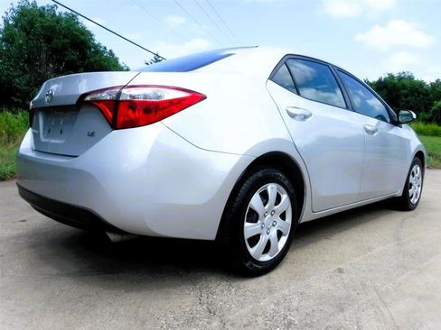 Used 2014 Toyota Corolla LE image 7