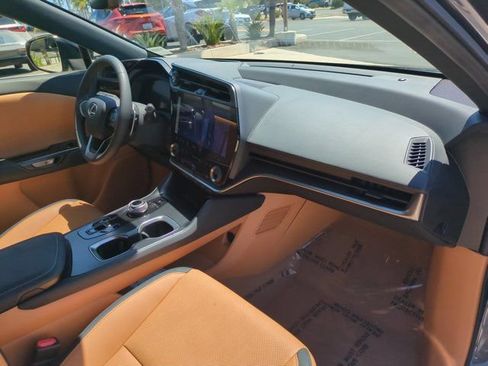Used 2023 Lexus RZ 450e Premium w/ Technology Package AWD/4WD image 33