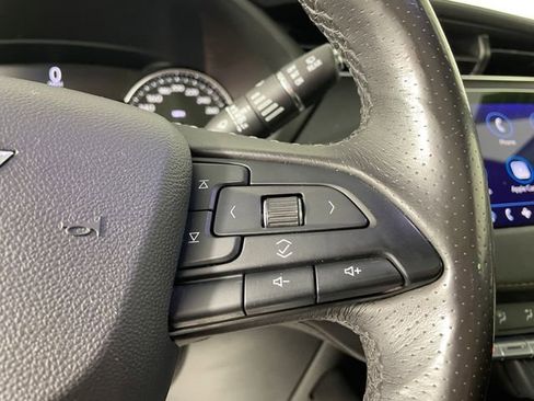 Used 2019 Cadillac XT4 Sport AWD/4WD image 10