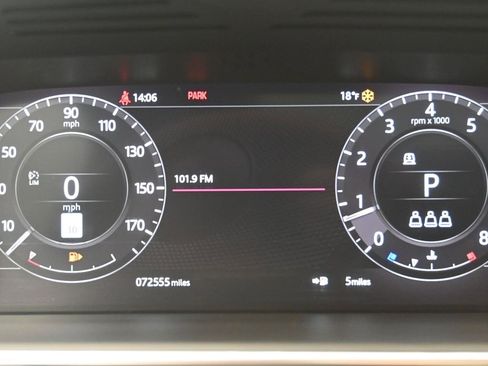 Used 2021 Land Rover Range Rover P525 Westminster Edition image 12