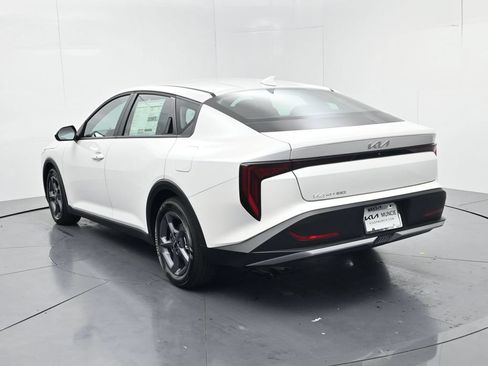 New 2026 Kia K4 FWD image 6