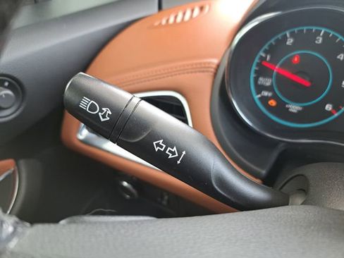 Used 2018 Chevrolet Cruze LT w/ Leather Package image 20