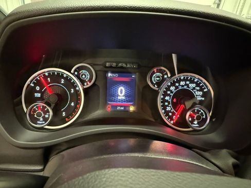 New 2026 RAM 2500 Big Horn AWD/4WD image 27