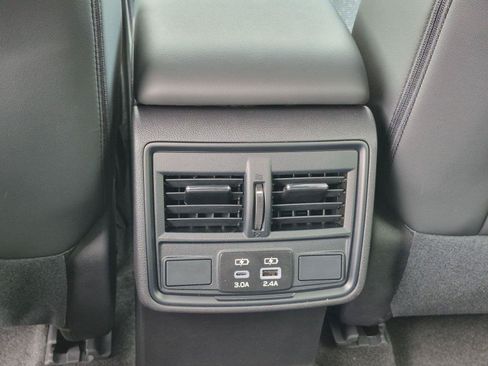 New 2026 Subaru Forester Premium AWD/4WD image 31