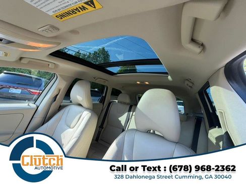 Used 2016 Volvo XC60 T5 Platinum w/ Climate Package FWD image 12