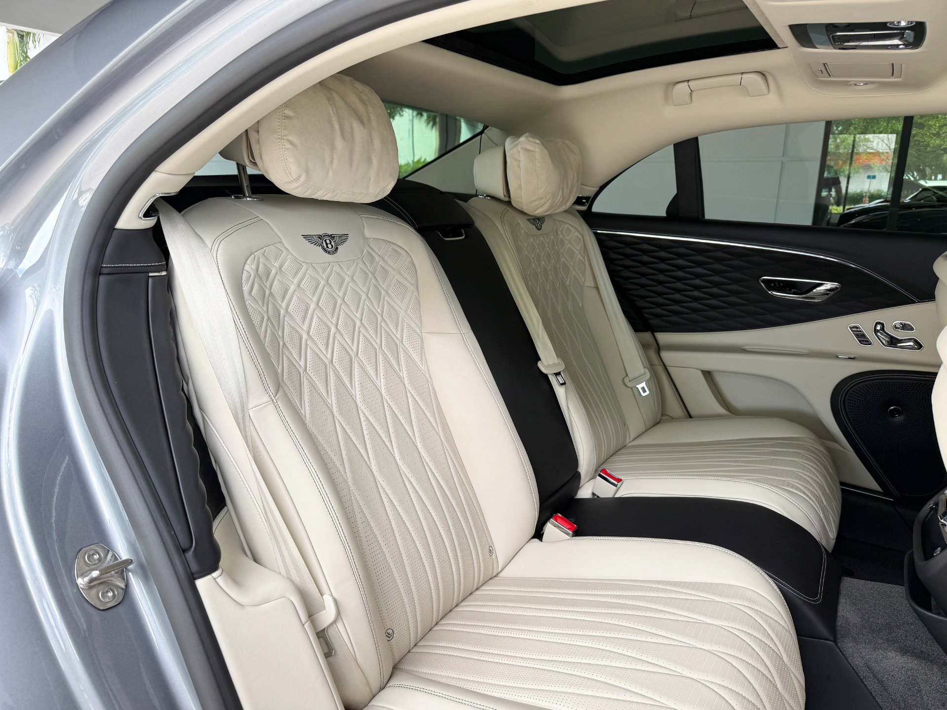 Used 2020 Bentley Flying Spur W12 AWD/4WD image 38