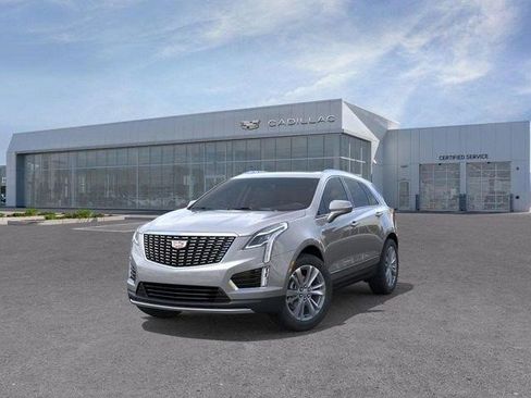 Certified 2025 Cadillac XT5 Premium Luxury AWD/4WD image 9