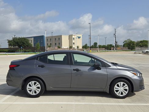 Used 2024 Nissan Versa S w/ Trunk Package FWD image 2