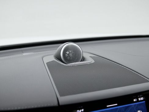 Certified 2023 Volvo XC60 B6 Ultimate image 15