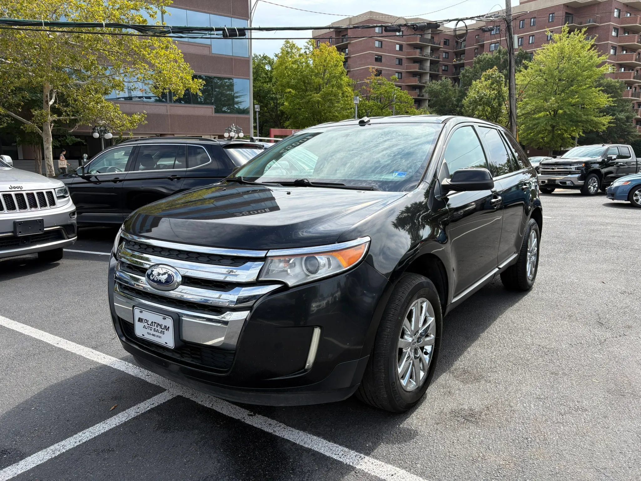 Used 2013 Ford Edge Limited AWD/4WD image 4