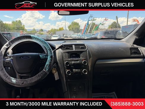 Used 2017 Ford Explorer 4WD Police Interceptor image 12