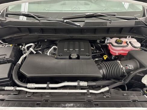 New 2026 Chevrolet Silverado 1500 Custom AWD/4WD image 33