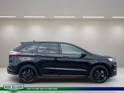 Used 2022 Ford Edge ST w/ Equipment Group 401A image 8