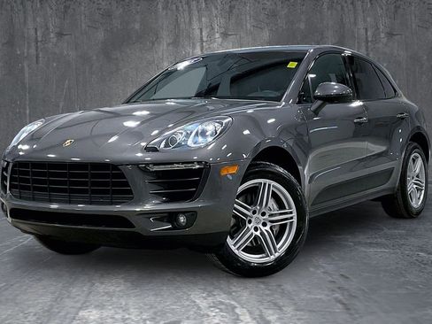 Used 2015 Porsche Macan S AWD/4WD image 1