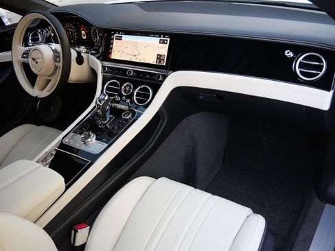 New 2026 Bentley Continental GT image 2