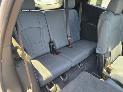 Certified 2023 Buick Enclave Essence w/ Experience Buick Package FWD image 12