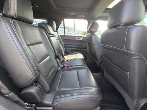 Used 2014 Ford Explorer Sport w/ Equipment Group 401A AWD/4WD image 12