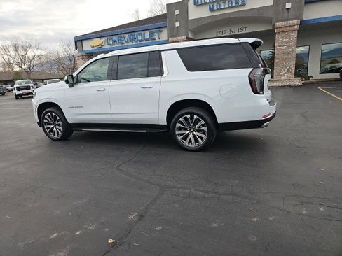 New 2026 Chevrolet Suburban High Country image 57