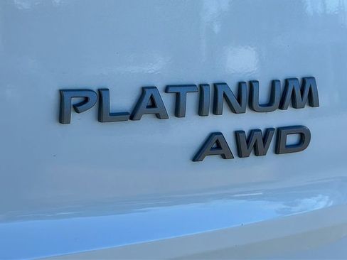 New 2026 Nissan Rogue Platinum w/ Platinum Premium Package image 11