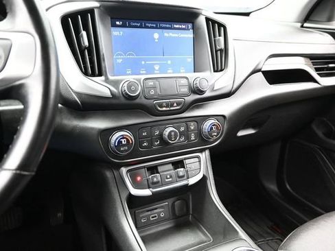 Used 2023 GMC Terrain SLT AWD/4WD image 45