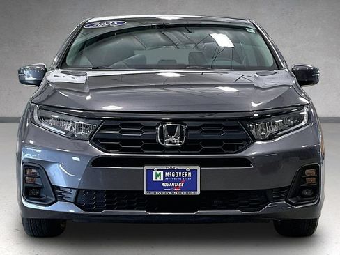 Used 2025 Honda Odyssey EX-L image 2