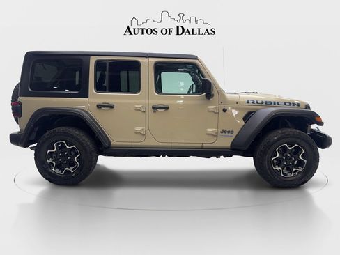 Used 2022 Jeep Wrangler Unlimited Rubicon 4xe AWD/4WD image 10