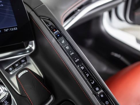 Used 2020 Chevrolet Corvette Stingray Premium Conv w/ 3LT Preferred Equipment Group image 33